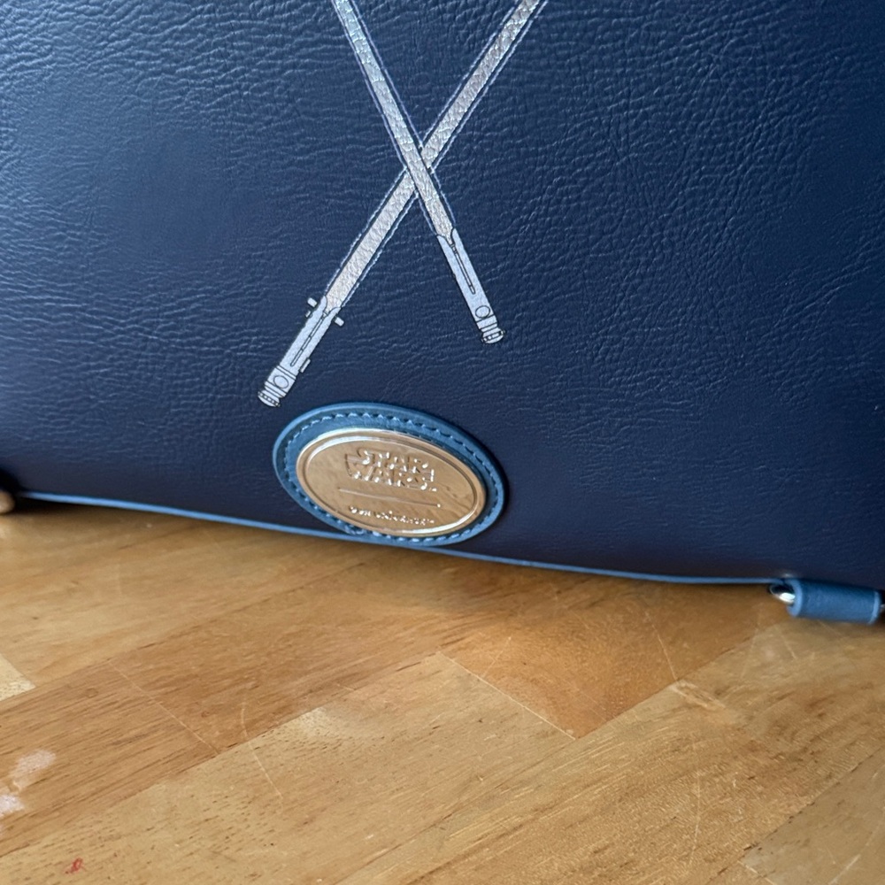 Her Universe Ahsoka Tano Crossbody and Mini Backpack - Picture 6 of 15